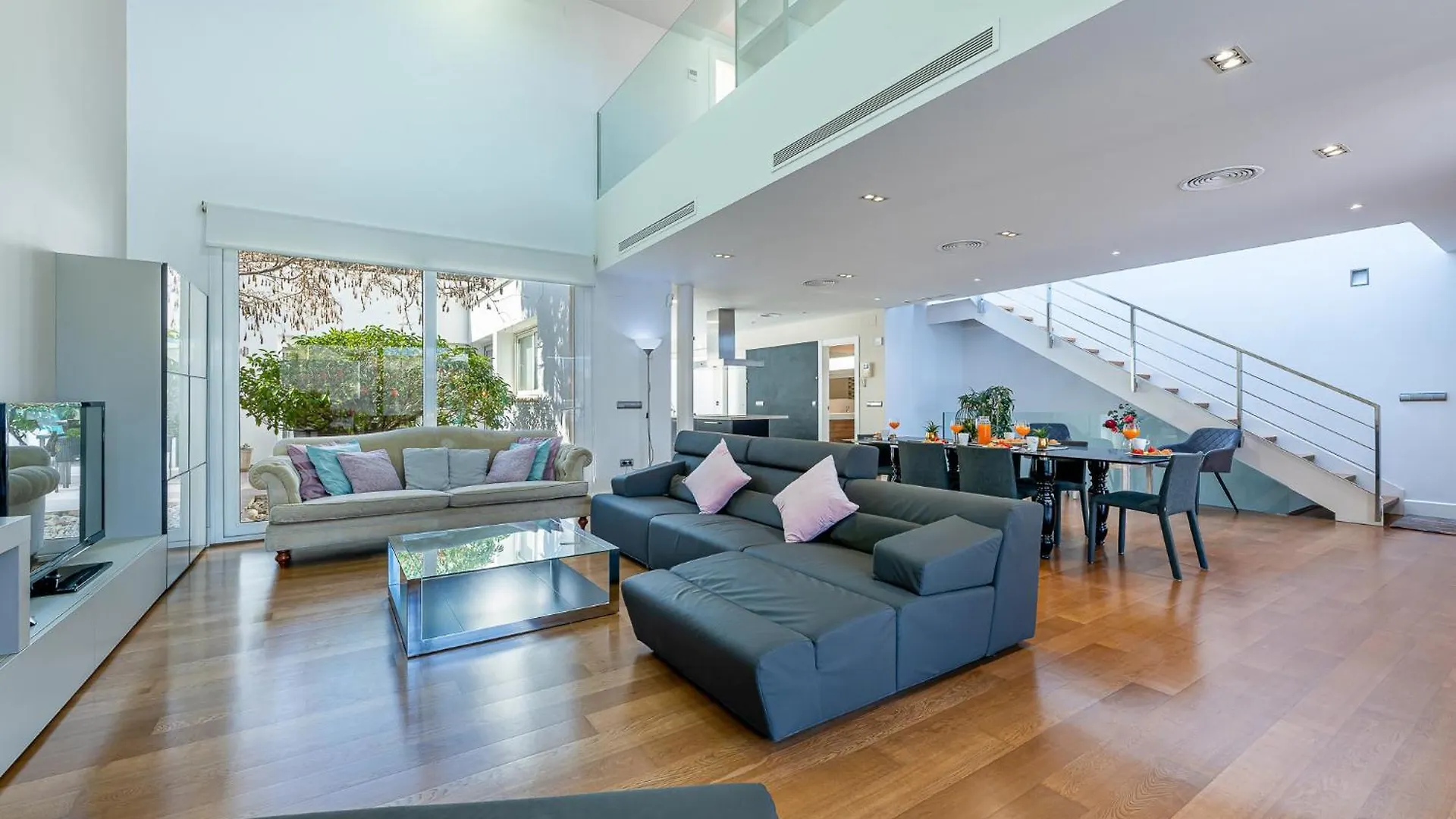 797 Holiday Rentals - Hermosa Villa En Playamar Torremolinos Spagna