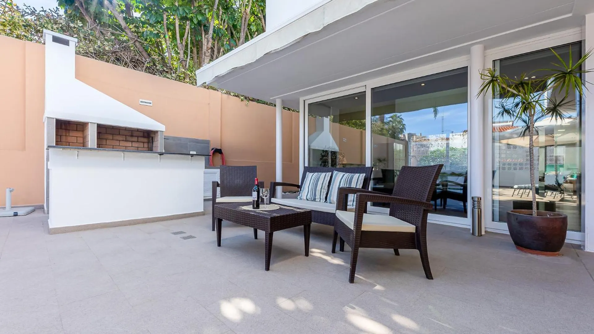 797 Holiday Rentals - Hermosa Villa En Playamar Torremolinos 0*,  Spagna