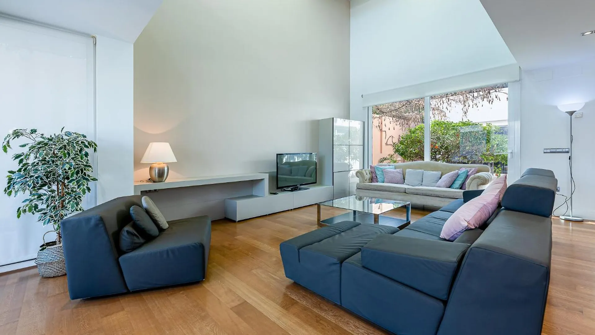 797 Holiday Rentals - Hermosa Villa En Playamar Torremolinos 0*,  Spagna
